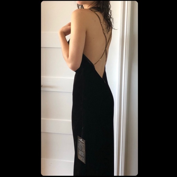 Dress - Picture 2 of 6